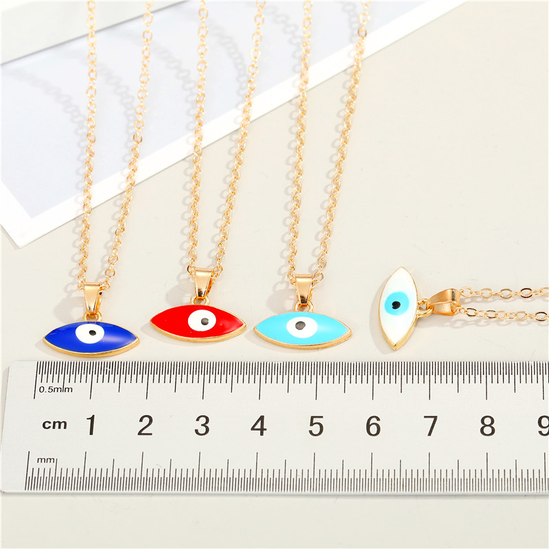 Retro Style Two-head Pointed Alloy Color Devil Eye Pendant Necklace display picture 2
