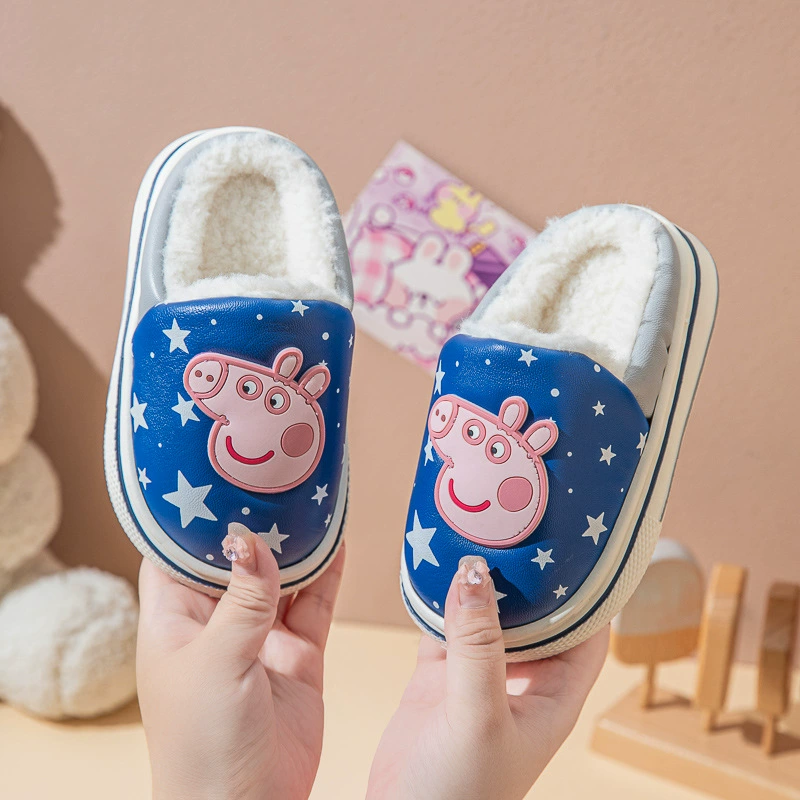 2024 новые поросенние и зимние детские хлопчатобумажные тапочки для дома в помещении для мальчиков и девочек теплые нескользкие тапочки оптом