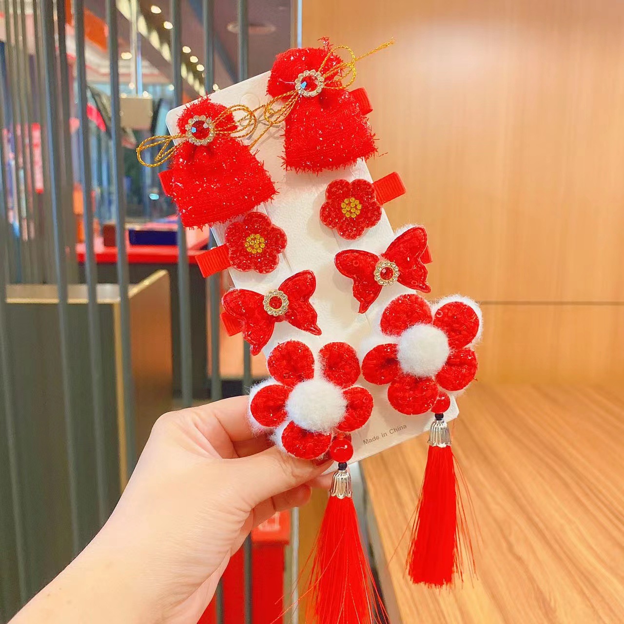 Estilo antiguo Año Nuevo Bola de pelo rojo para niños arco horquilla festivo linda chica Año Nuevo tocado horquilla accesorios para el cabello