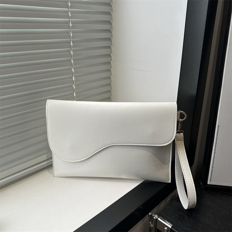 Bolsas de sobres para mujeres 2025, nueva moda, popularidad en línea, nicho de diseño, temperamento universal, bolsas de mujeres, tendencia callejera