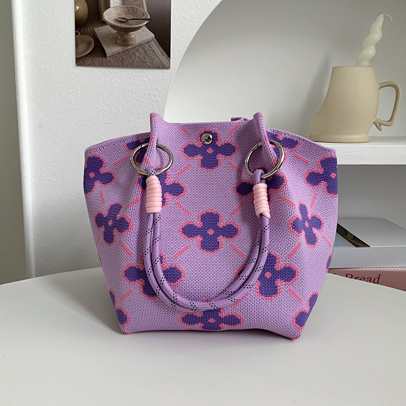 Bolsas de punto nuevas bolsas de hebilla de anillo trenzadas bolsas de mano de hebilla magnética tridimensional bolsas de mano bolsas de mano bolsas de hombro fábrica al por mayor