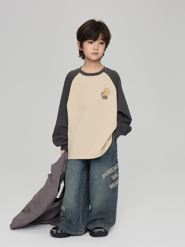 2025秋季新款儿童复古留声机数码印花打底衫男童美式插肩袖T恤潮|undefined