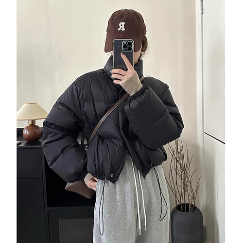 Short black cotton women's winter coat, cotton padded jacket, small figure thick bread coat, trendy