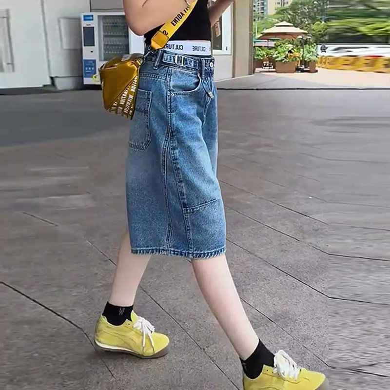 American-Style Blue Denim Shorts for Women, New Summer Style, Large Size, Loose Fit, Hip-Covering, Straight-Leg, Pear-Shaped, Wide-Leg, Knee-Length Shorts