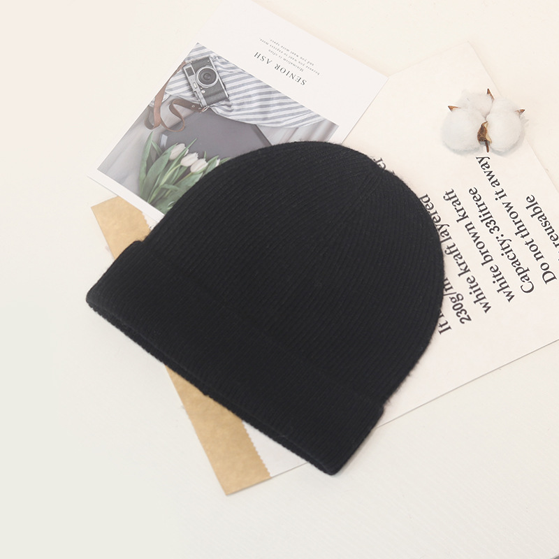 Estilo coreano de moda todo fósforo de color sólido sombrero de punto de una sola capa cómodo sombrero de lana suave y rizado otoño e invierno hombres y mujeres mismo cálido