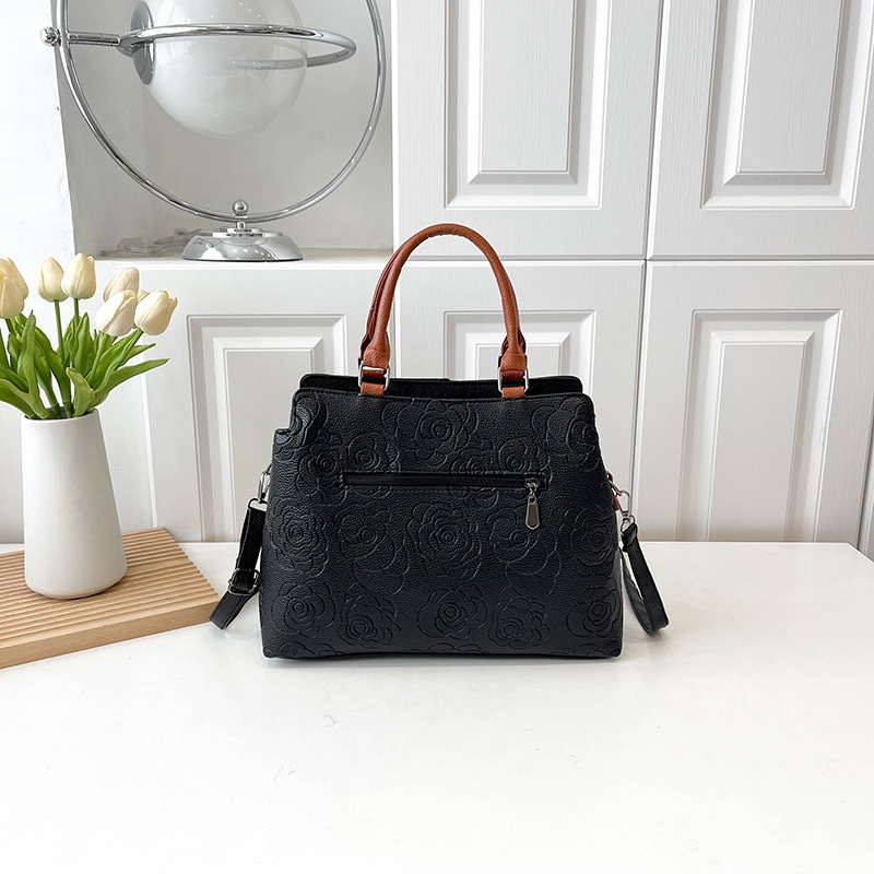 2024 new cross-border handbag, a large-capacity single-shoulder cross-border bestseller with soft leather embossed single-shoulder for women undefined