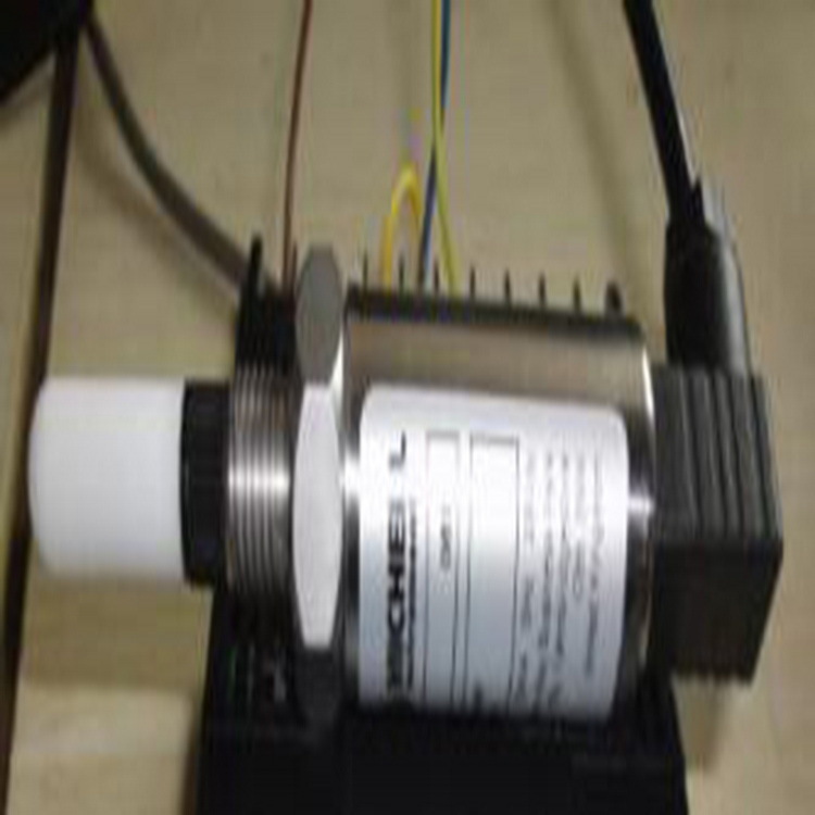 （价可议）温湿度露点传感器 型号:MA13-EAS-TX-80 库号：M384740