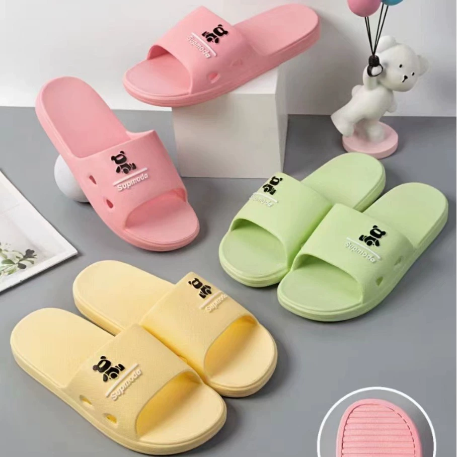 Тапочки женские летние домашние нескользящие для ванной комнаты с мягкой подошвой домашняя верхняя одежда милые домашние сандалии и тапочки для пары