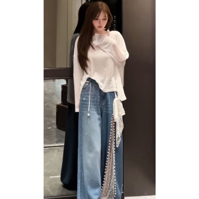 Stunning Summer Outfit Set: T-Shirt with Lace and Slit, Stylish Jeans Set for Women