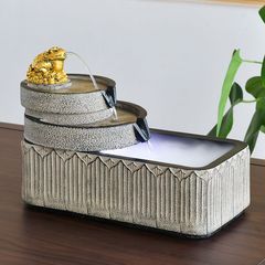 シンプルな金ヒキガエル招財流水置物循環水噴水客間書斎事務室がオープンし、デスクトップ景観に移転しました。