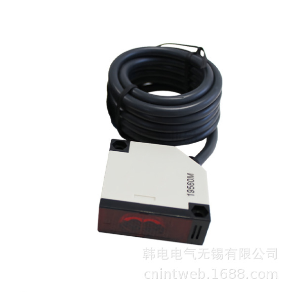 E3JM-DS30M4 E3JM-R4S4  E3JM-RSS4T 沪工 漫反射型光电开关