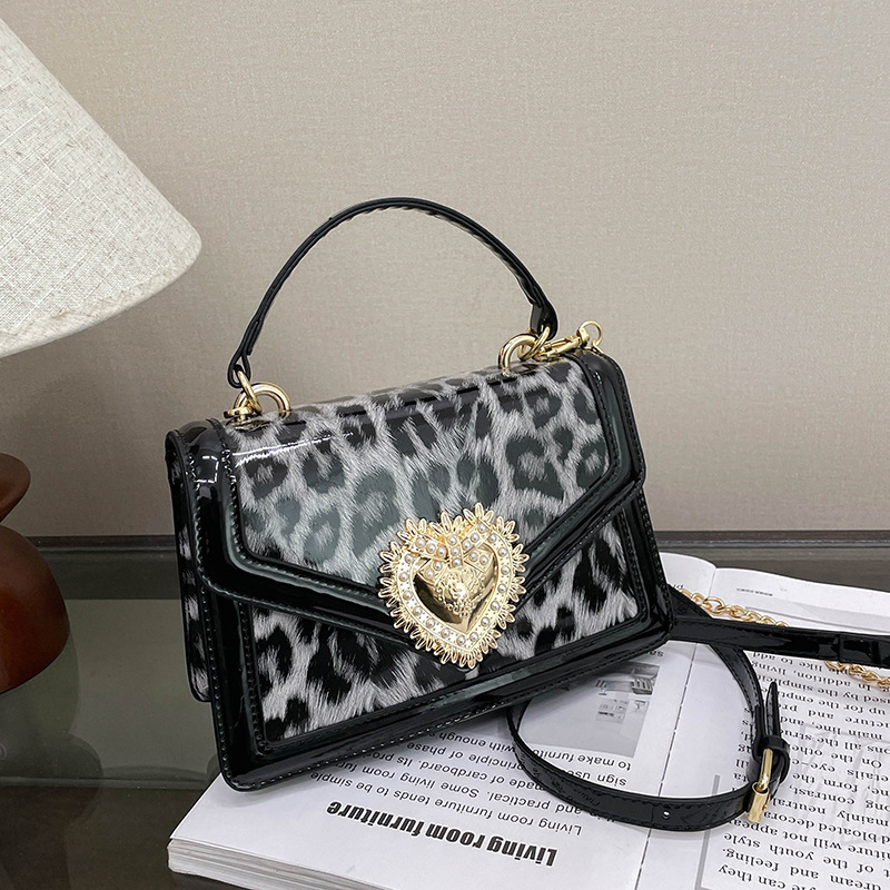 Bolso de alta calidad con textura 2025 nuevo bolso de cadena para mujer bolso de hombro con estampado de leopardo retro bolso de mensajero de amor de moda