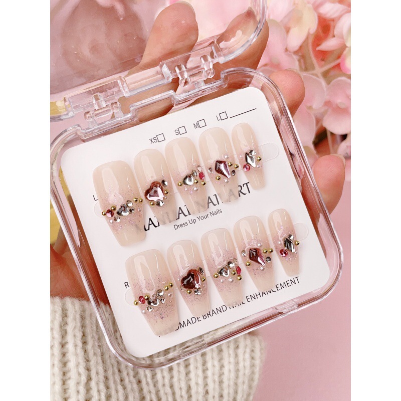 Original Real-Shot Handmade Wearable Nails, New Phototherapy Nail Patches, Finished Products, Heavy-Duty Craftsmanship, Sparkling Full Diamonds and Hearts