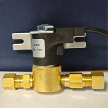 厂家供货黄铜一进一出自动进水电磁阀 XF-201D1微小型阀体