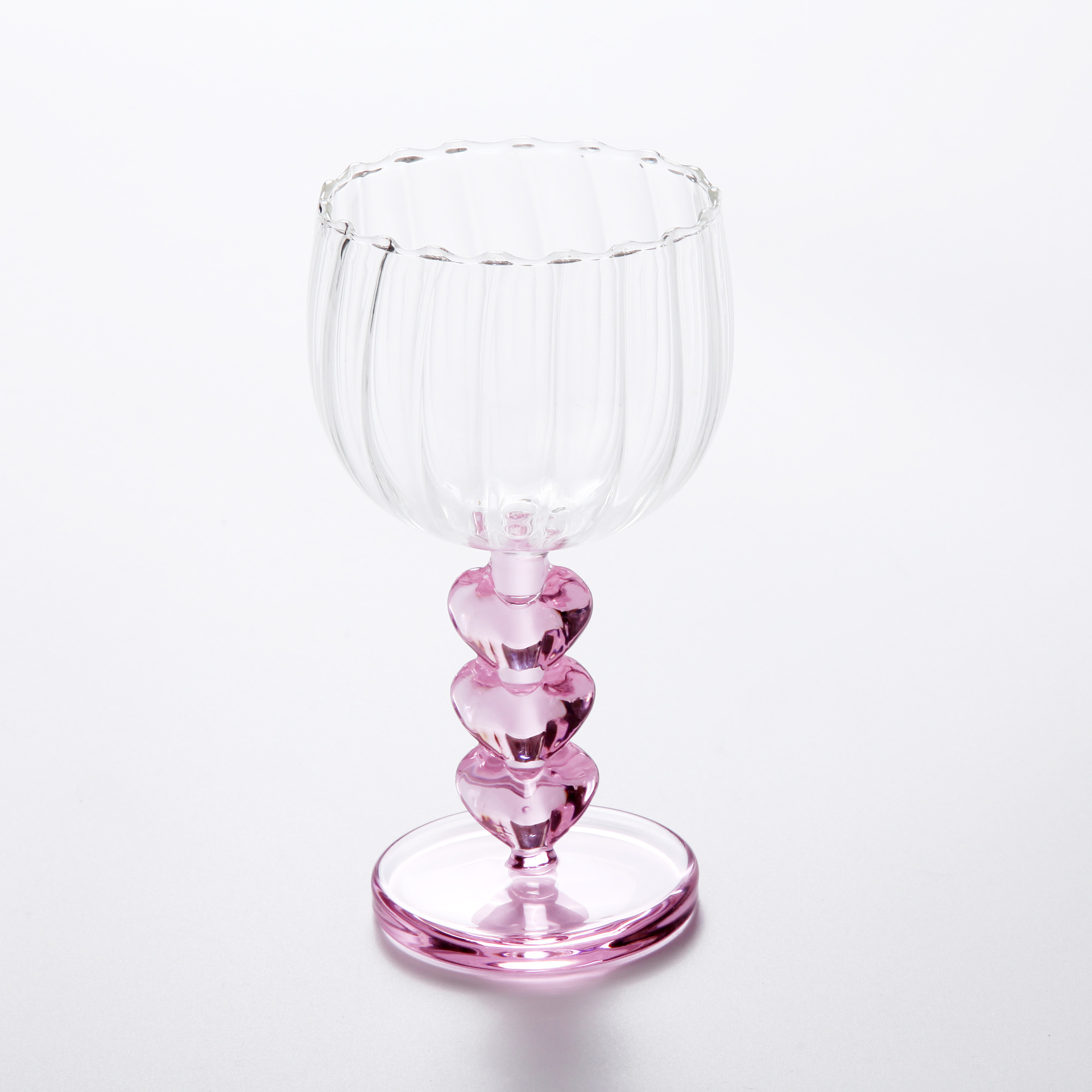 핑크 스트라이프 직경 8.2 높이 14.7 입 7.2 바닥 6.4 용량 220ml 무게 153g