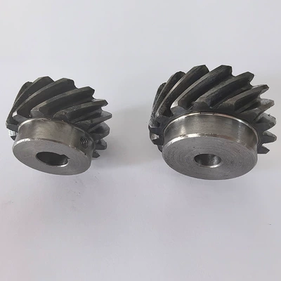 with Right-Hand Thread, Non-Standard Gear – Diferensial dişli dəstləri
