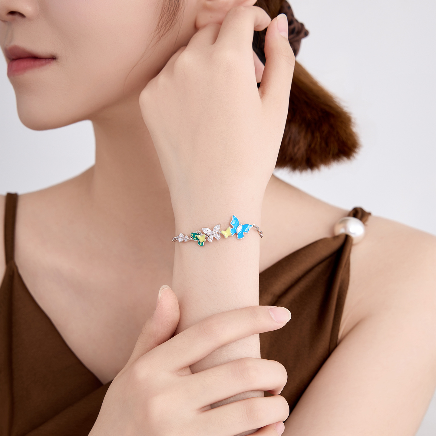 Xuping serie de goteo de aceite pequeña y exquisita pulsera mariposa nicho dulce suave viento joyas de aleación de cobre joyas al por mayor