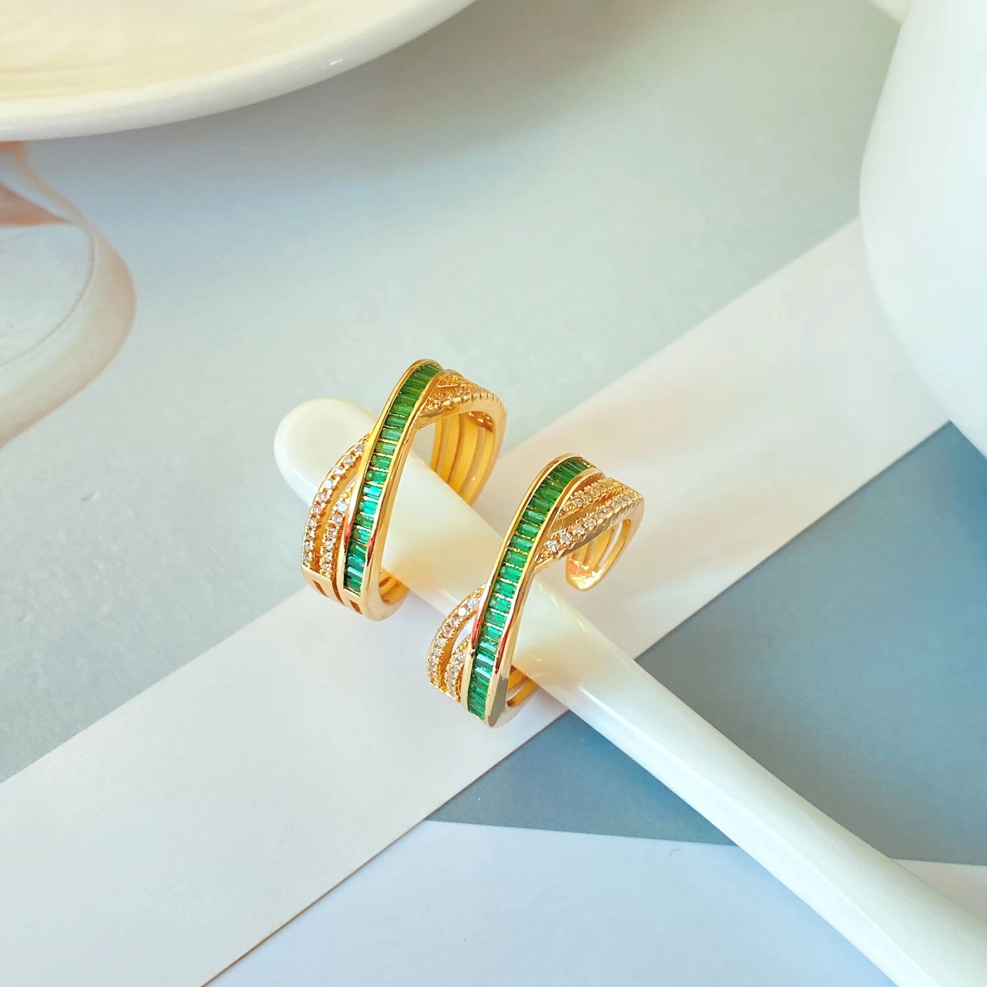 new copper plated 18k gold personality micro diamond small open ring