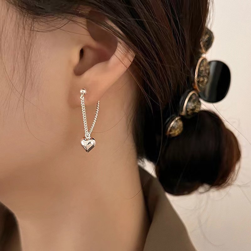 Fashionable Korean fresh cute earrings with tassels