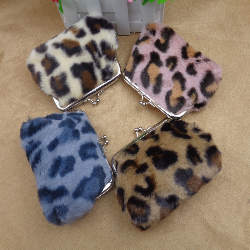 Factory Direct Sale of New Models 4inch Leopard Print Plush Clip Coin Purse Blanket Fabric Bank Card Coin Fashion Bag