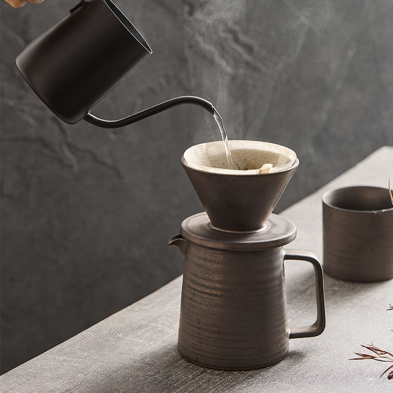 Kit de café de goteo de cerámica retrógrada japonesa para compartir taza de café de estilo de lujo ligero para oficina doméstica