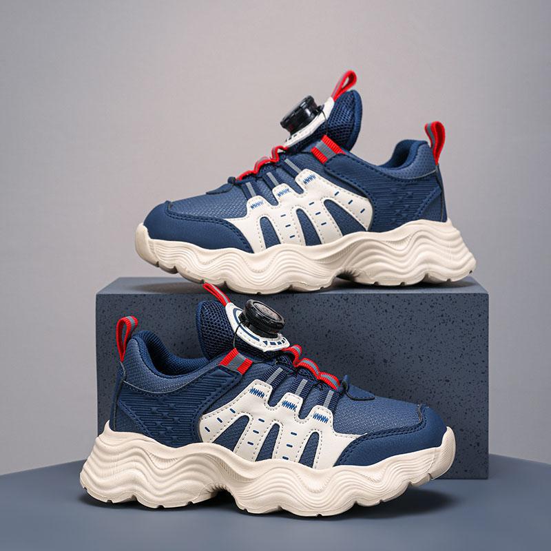 Zapatos para niños 2025 primavera y otoño nuevos zapatos deportivos para niños impermeables de cuero