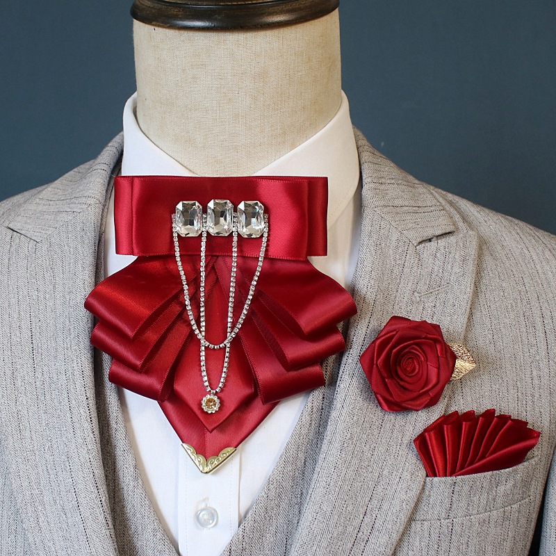 Burgundy three-piece set