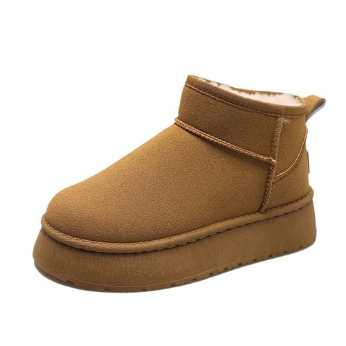 Women's Thick-Sole Snow Boots, Fur-Integrated, Winter Style, Similar to Zhou Yu's Short-Tube Winter Boots with Fleece Lining and Thick Cotton