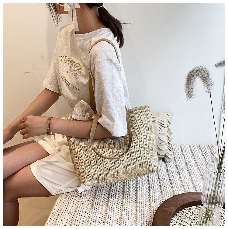 2模特展示_08 - 副本.jpg