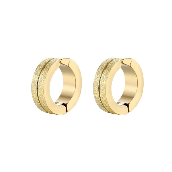 Golden ear clips, no pierced ears