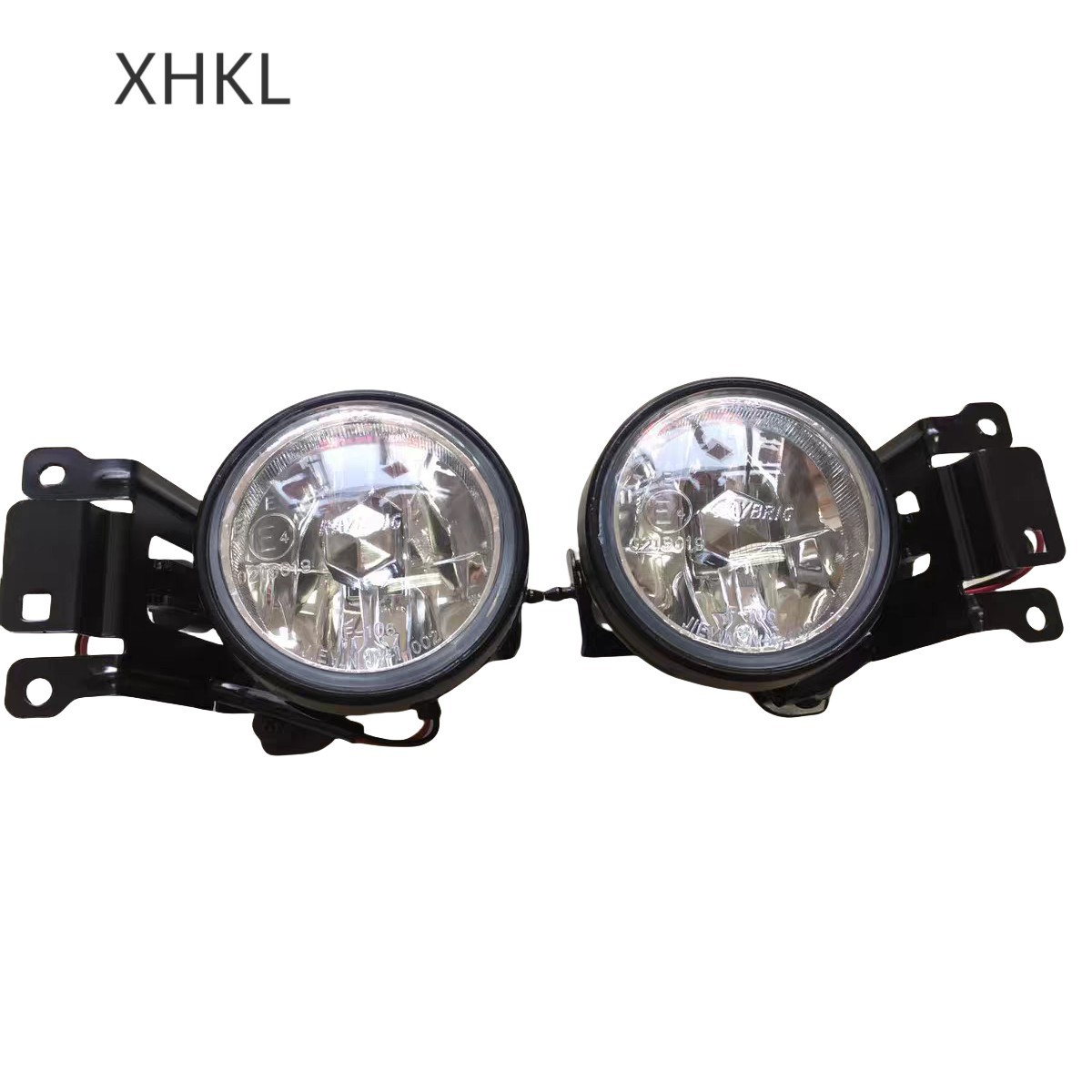 Suitable for Mitsubishi Pajero 1999-2004 Speedrunner Front Fog Lights Mr482467Mr482468 Anti-Fog