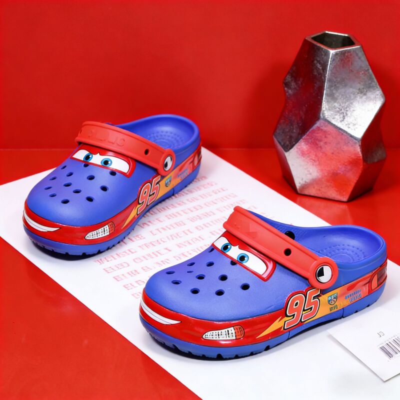 Cross Total Action 95 Car-Themed Clogs for Men and Women, New Summer Outdoor Couple Style Non-Slip Closed-Toe Sandals Cross Total Action 95 Car-Themed Clogs for Men and Women, New Summer Outdoor Couple Style Non-Slip Closed-Toe Sandals