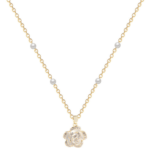Elegant Pearl Necklace for Women, Versatile and Unique Design, Sweater Chain with a Touch of Luxury, Heart-Shaped Lockchain Jewelry, Wholesale