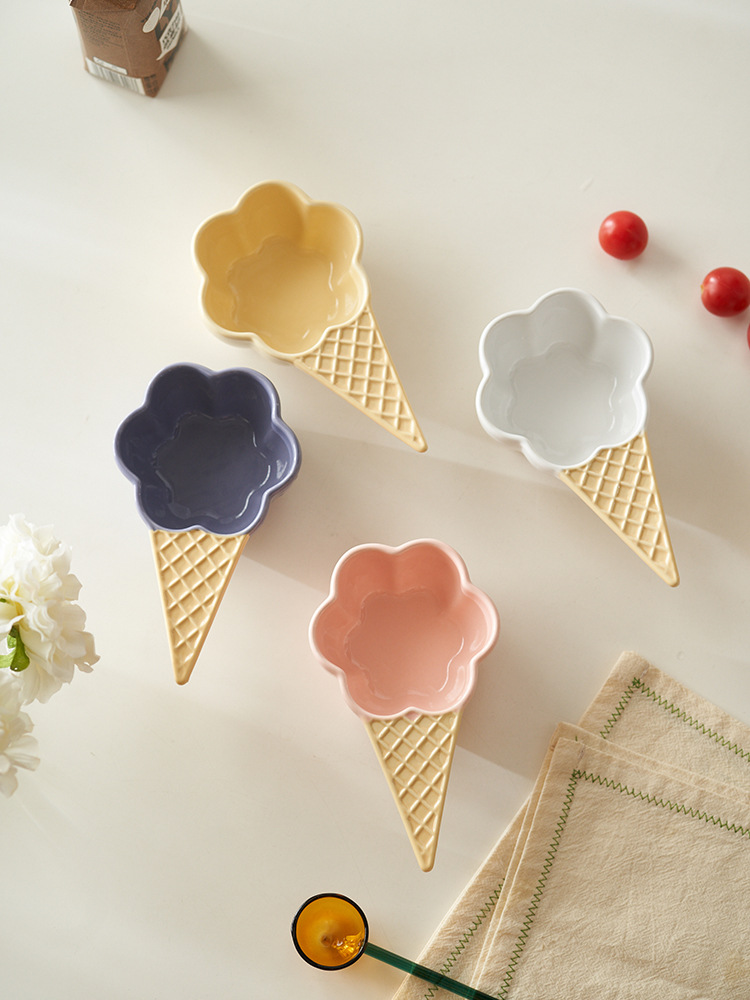 A5L Hot Pot Dipping Sauce Plate with Handle, Household Ceramic Small Plate, Dumpling Sauce Bowl, Seasoning Bowl, Pickled Vegetables and Vinegar Butterfly