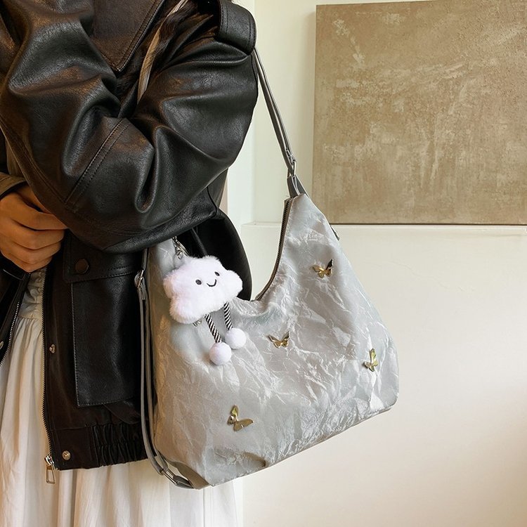 Bolsas de gran capacidad para mujeres 2024 nuevo verano de alto nivel nicho nicho viaje tote de hombro mochila de hombro
