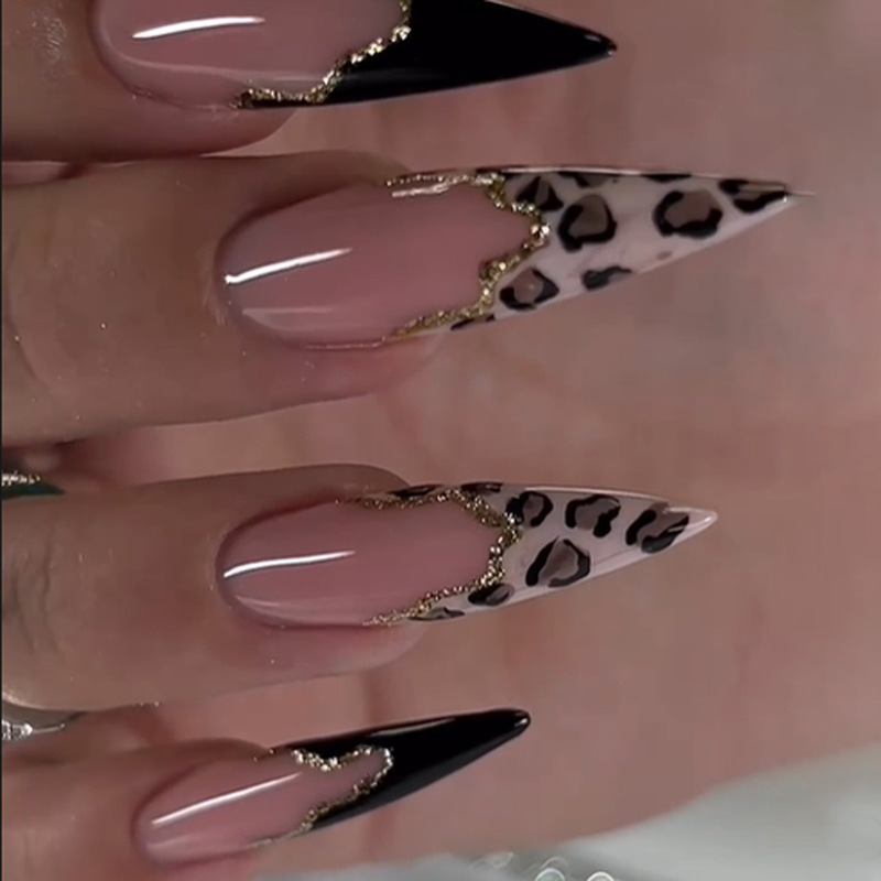 French leopard nail art autumn and winter Europe and the United States hot-selling wearing nail pieces black stitching fake nails ultra-long pointed nail pieces