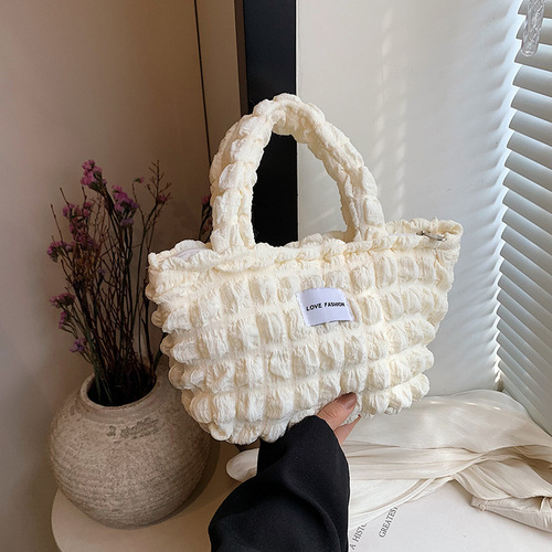 Chic minimalist stylish Korean version pleated single shoulder bag for women, spring and summer versatile casual crossbody tote bag