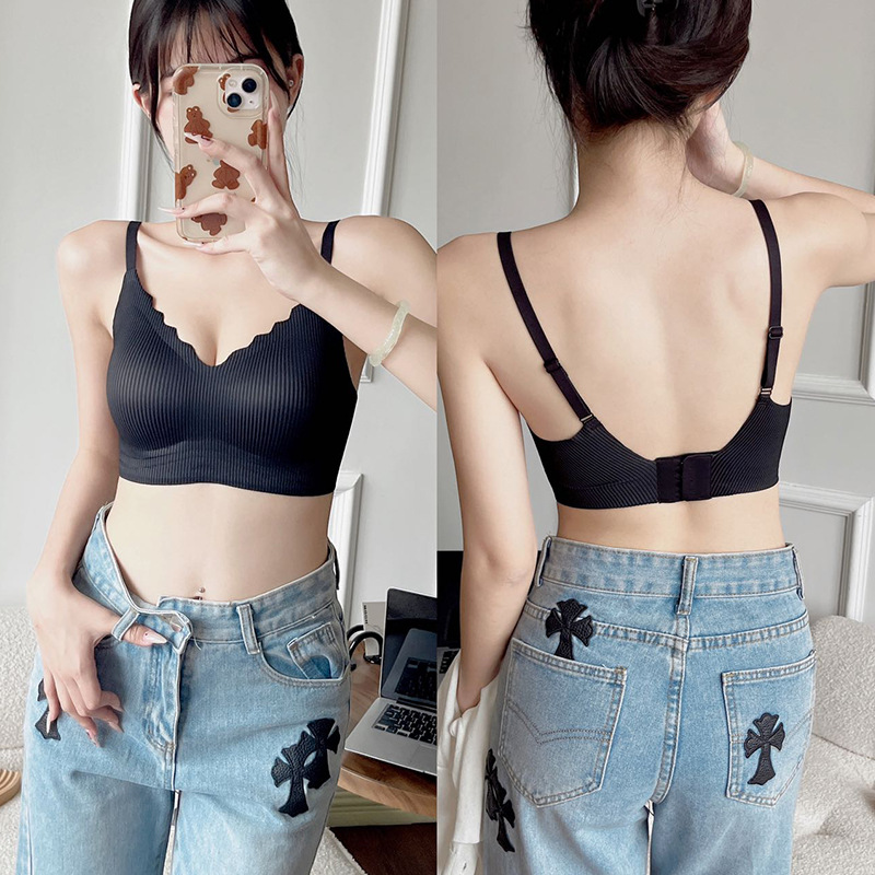 Alta calidad expansión exterior grande suave apoyo inconsútil ropa interior de las mujeres reunidas sujetador inalámbrico francés grueso taza belleza back sujetador