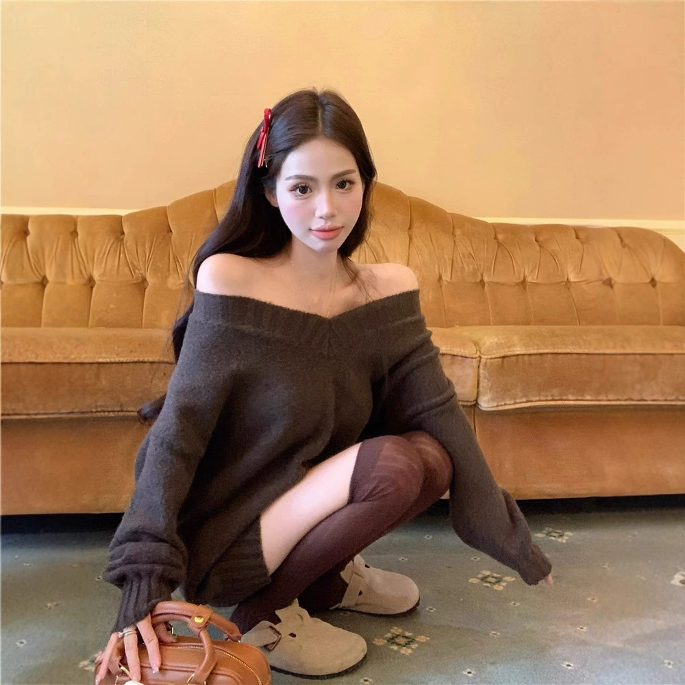 Spring retro colored knitted sweater, loose fit