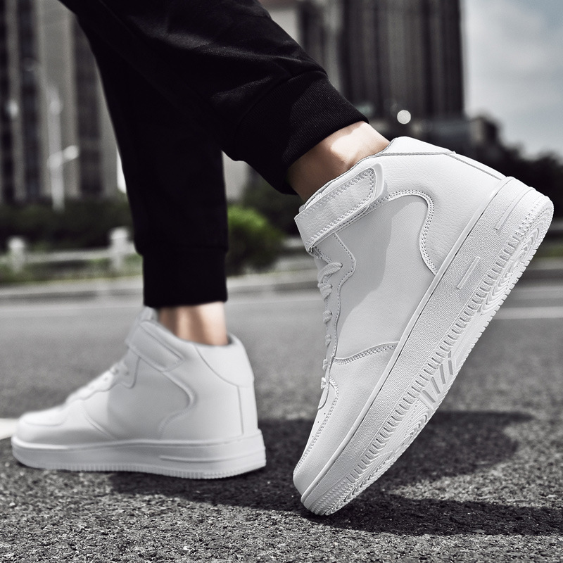 2025 nuevos zapatos de pareja de la Fuerza Aérea No.1 clásicos coreanos zapatos blancos casuales de moda casuales zapatos de skate de alto nivel para hombres y mujeres