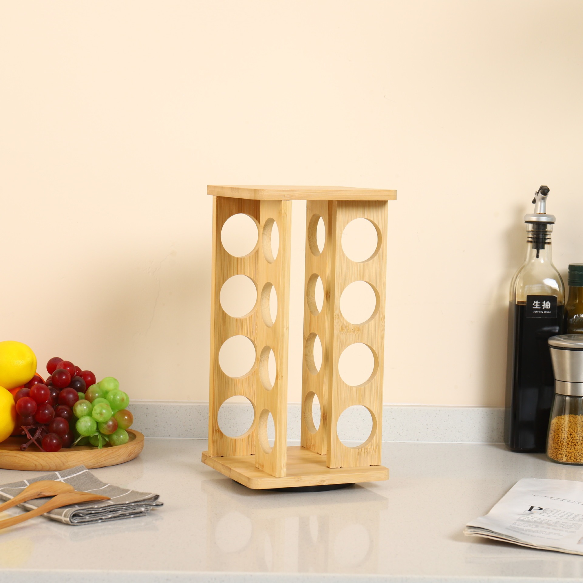 Rack de condimento de madera cuadrada para cocina doméstica condimento giratorio condimento de botella de condimento de gran capacidad multi-especificación