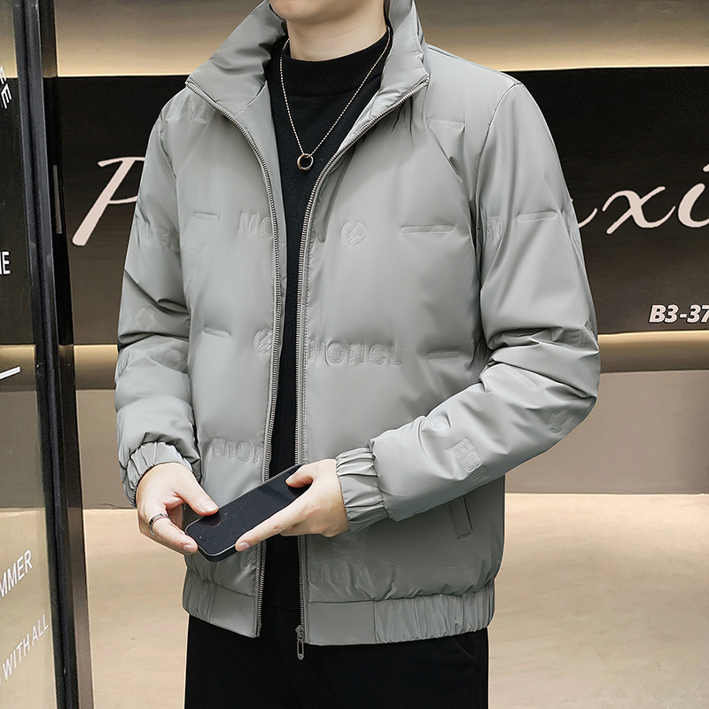 가을과 겨울 고급 경량 다운 재킷 남자의 새로운 올매치 따뜻한 수직 칼라 화이트 덕 아래로 두꺼운 캐주얼 자켓
