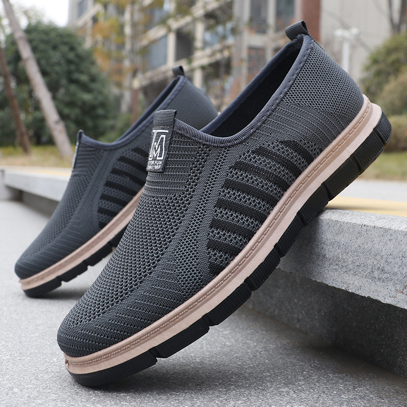Zapatos de lona de verano para hombres viejos zapatos de tela de Beijing zapatos casuales respirables zapatos de conducción de zapatos de trabajo de un solo pie