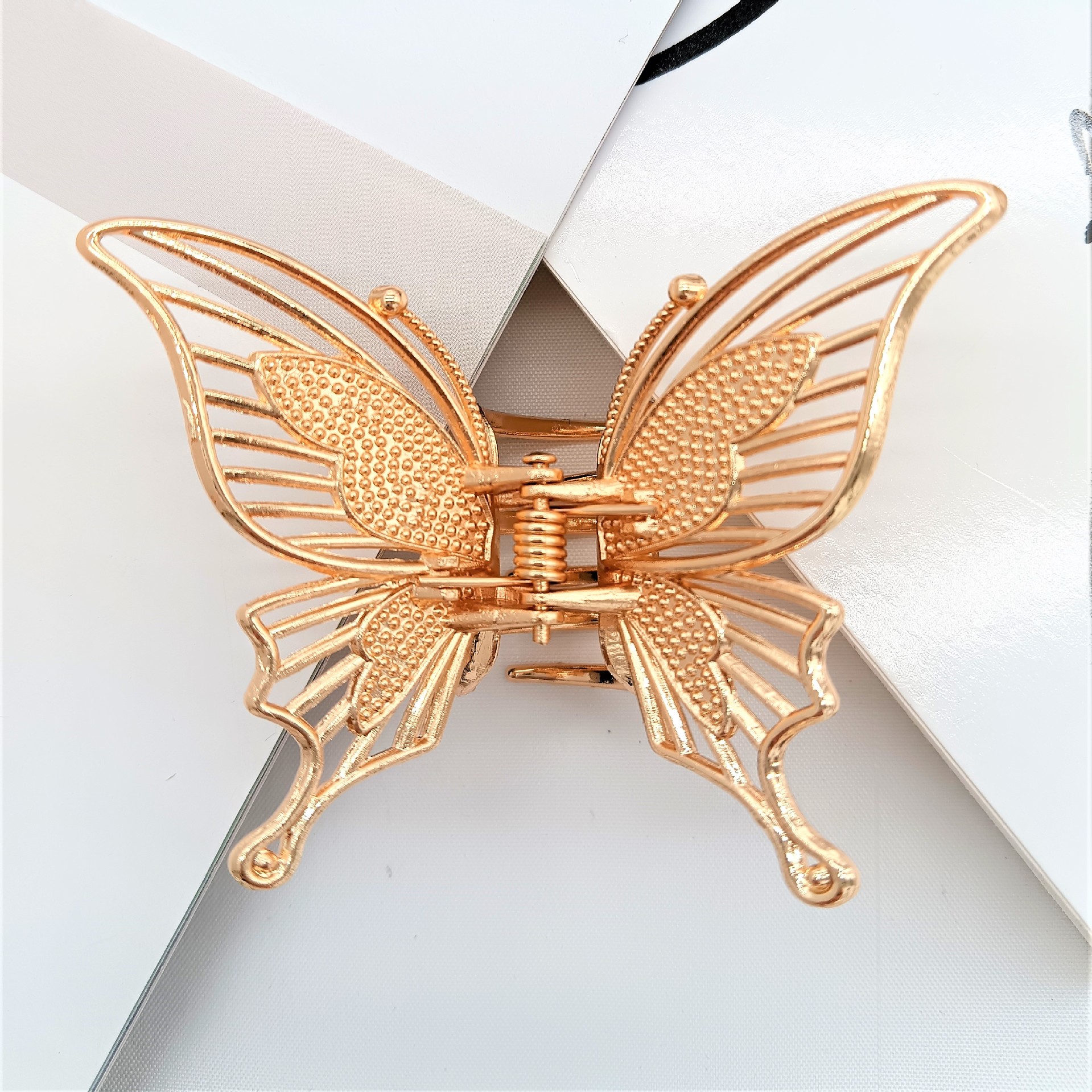 55g Weight Hair Claws Hair Accessories Type 1 Piece Quantity Holiday, Daily Occasion Alloy Material Solid Color Pattern Women's Gender Plating Design Simple Style, Classic Style Style Women's Simple Style Classic Style Solid Color Alloy Plating Hair Claws 6