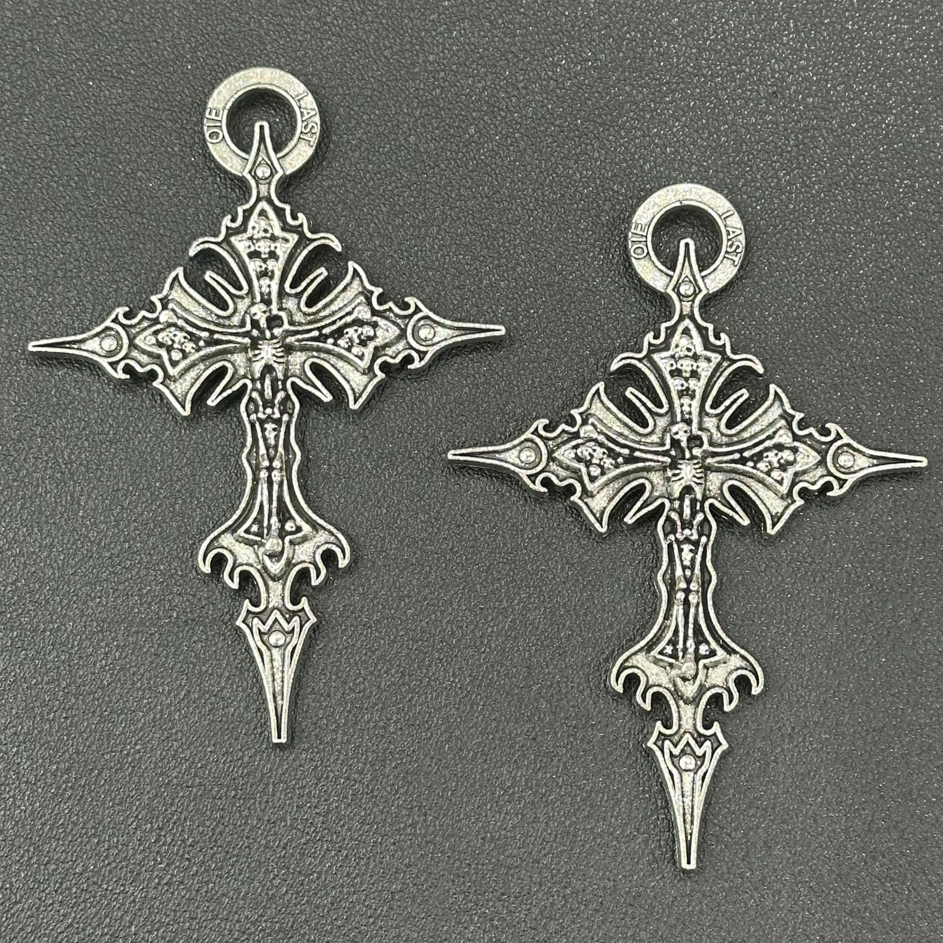 2026 New Zinc Alloy Cross Pendant European and American Retro Flame Necklace Cross-Border DIY Pendant Accessories