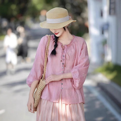 2025夏のフランス刺繍灯籠袖ラミー麻シャツの夏の新型木の耳元の気質の単列ボタンのシャツ