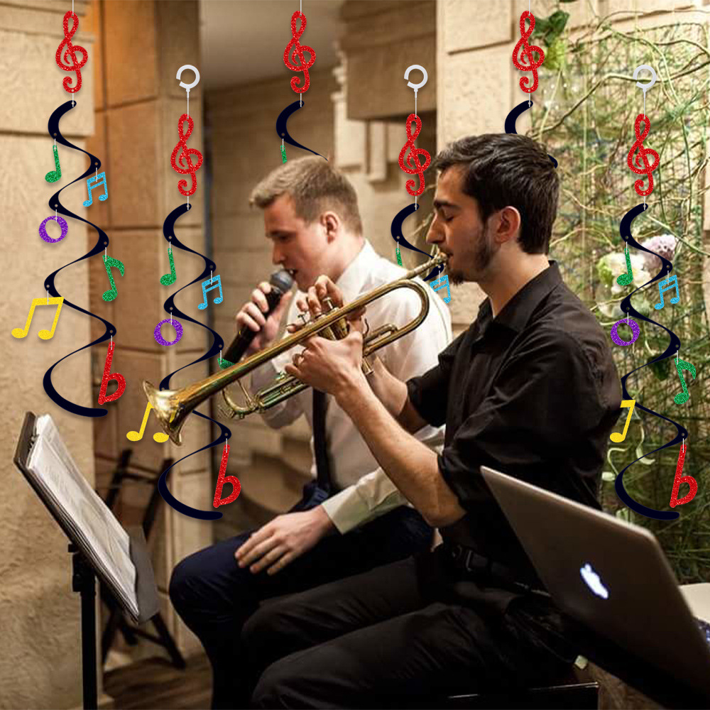 Nuevos productos transfronterizos Decoración de cumpleaños Decoración de campanas de viento de notas Adornos en espiral Decoración de fiesta de cumpleaños Adornos en espiral