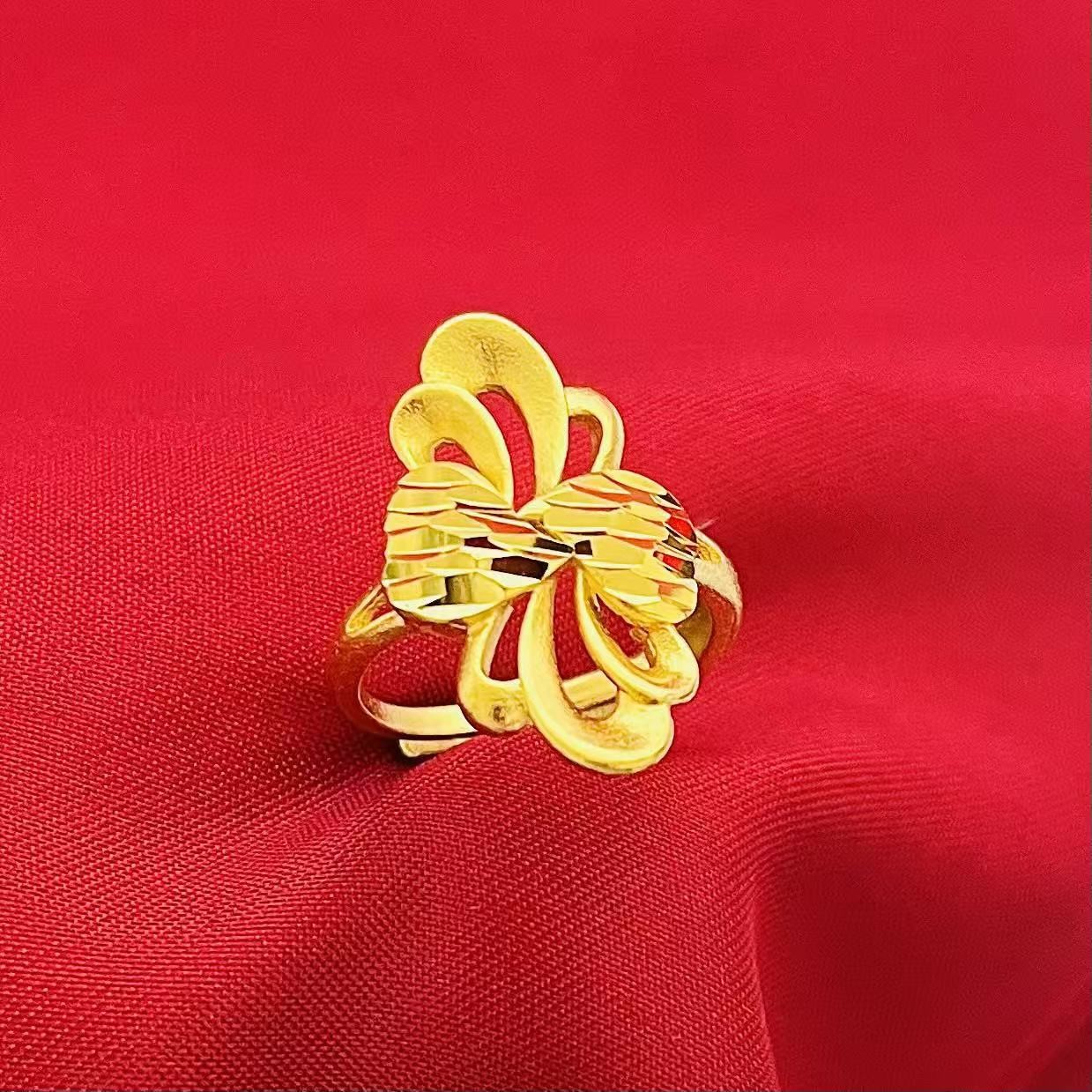 黄銅の金メッキの福の金儲けの指輪の男性の多種類の車の花は宝の蛇口の関公の戒子の金メッキの指輪を招きます。