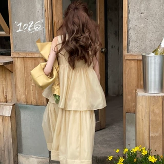 2025年夏季新款韩系法式别致惊艳无袖背心初恋仙女蛋糕连衣裙女潮