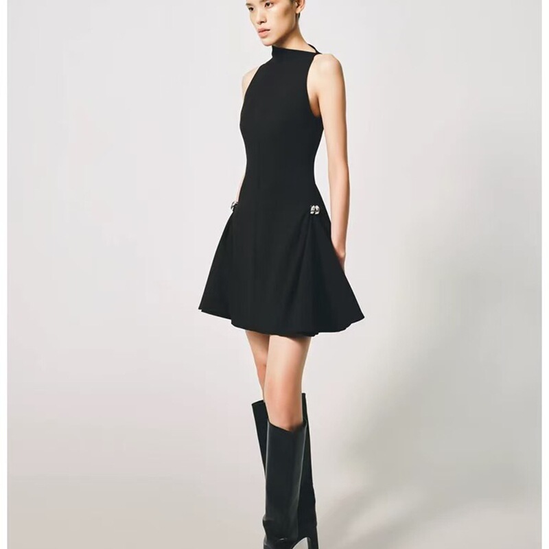 French Retro Irregular Collar Design Waisted Umbrella Sleeveless dress Spring Simple Style Slimming Skirt